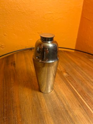 Eclair French Made Cocktail Shaker Tumbler Table Lighter
