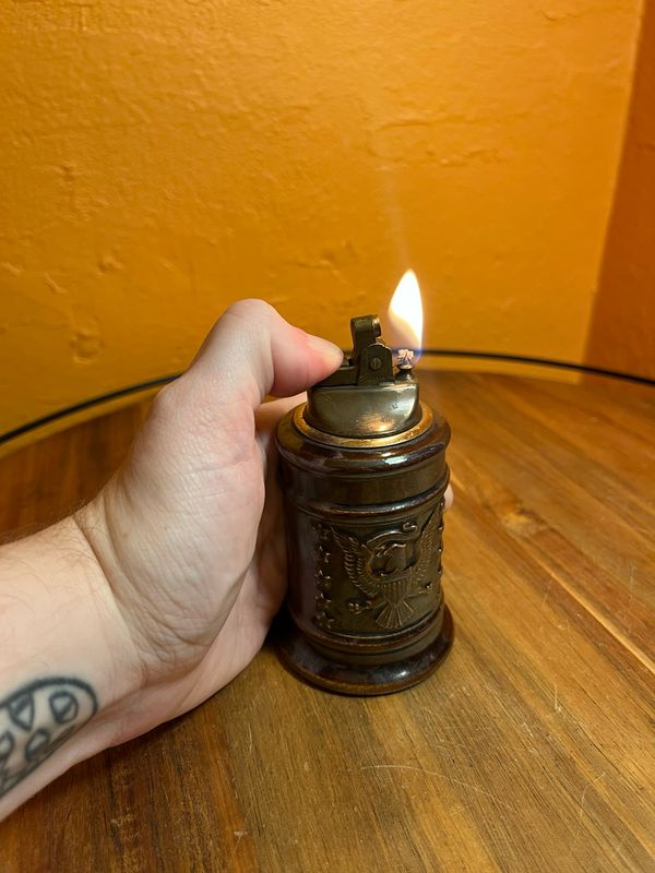1967 Dad United States Seal Table Lighter