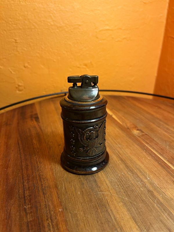 1967 Dad United States Seal Table Lighter
