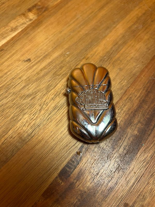 Smokin Joe Camel’s Diner Scalloped Flip Top Lighter