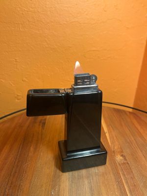 Ellis Black Table Lighter
