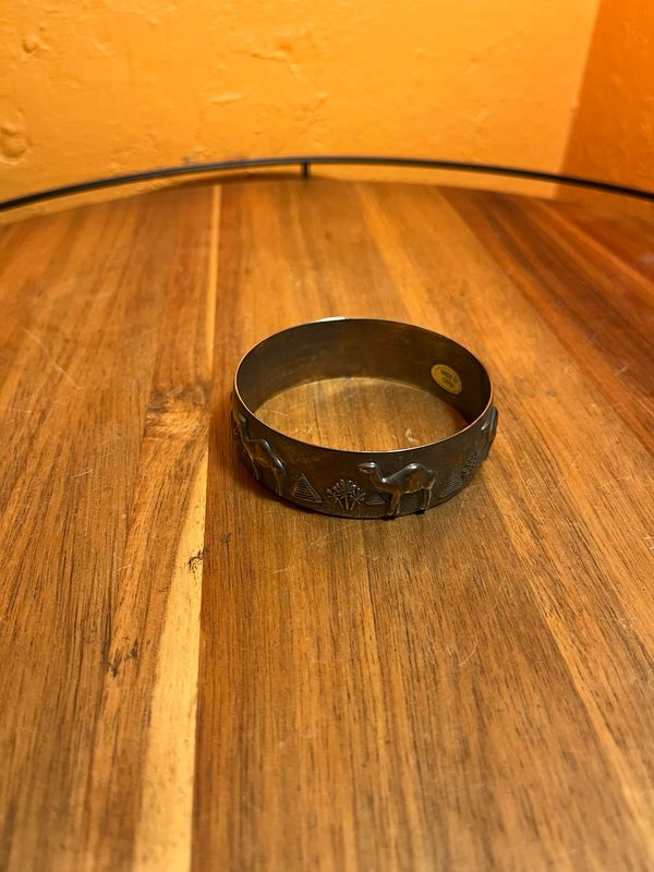Camel Large Bangle
