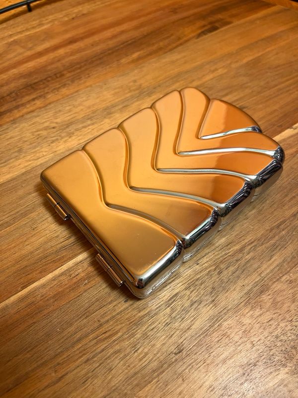 Camel Special Lights Scalloped Cigarette Case