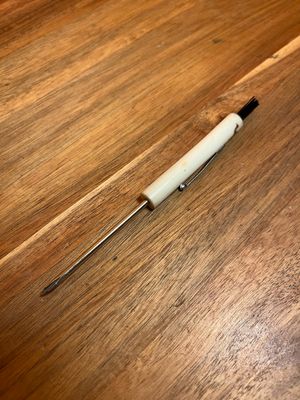 Camel Screwdriver Brush Multitool
