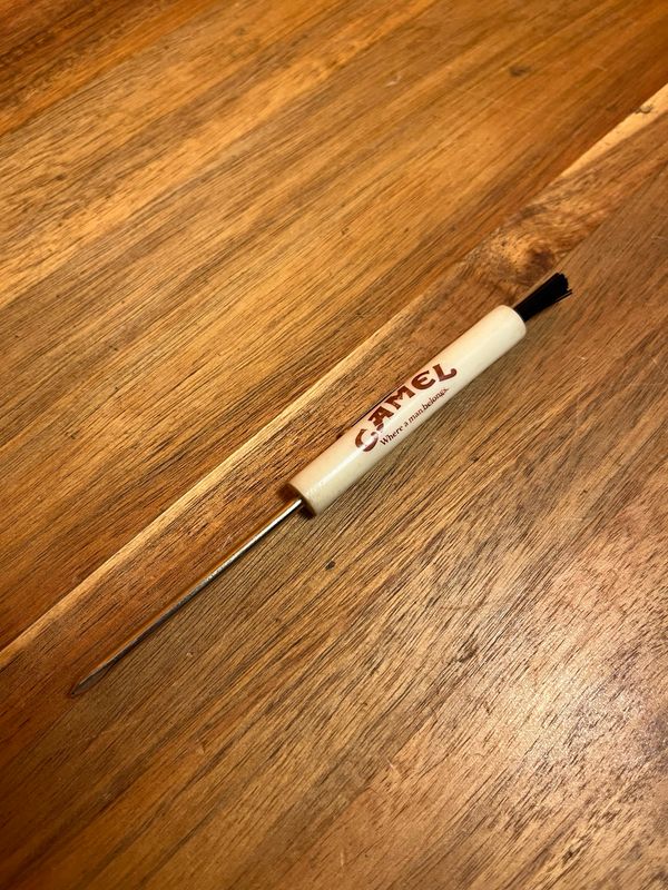 Camel Screwdriver Brush Multitool