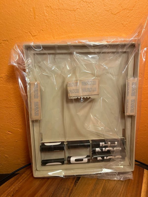 1989 Camel Smooth Character Smokin Joe Manual Calendar Display