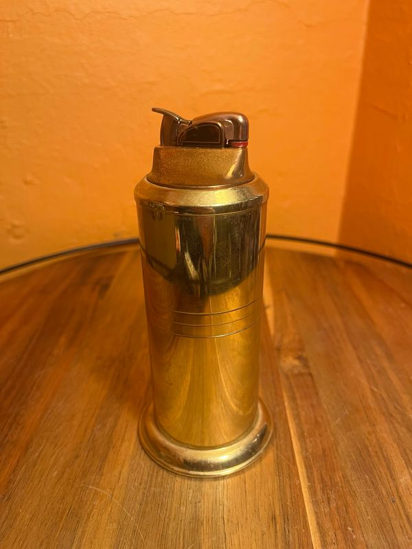 24K Gold Electroplated Table Lighter