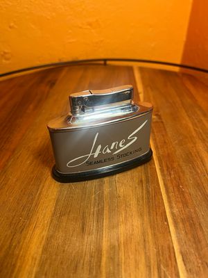 Prototype Hanes Zenith Table Lighter With Compact Mirror