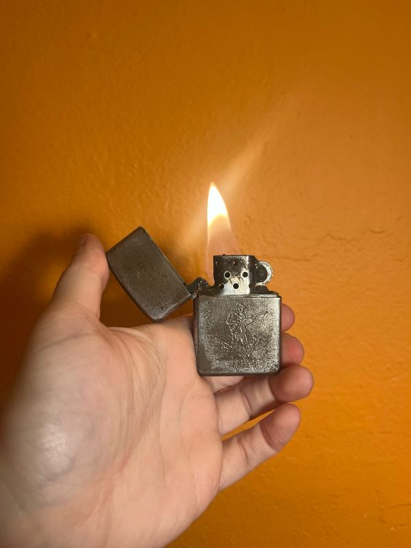 1950s Hunter With Hound Zippo Lighter