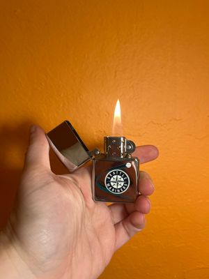 2001 Seattle Mariners Zippo Lighter