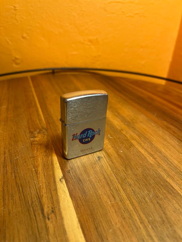 1994 Hard Rock Cafe Tijuana Souvenir Zippo Pipe Lighter