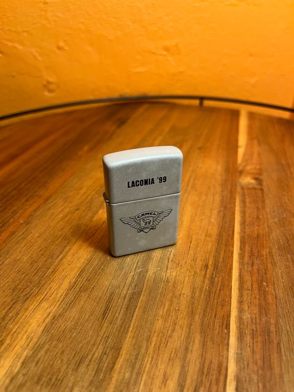 1998 Camel Roadhouse Tour Laconia ‘99 Unstruck Zippo Lighter