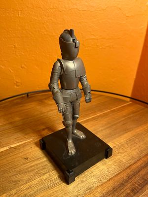 Standing Knight Armor Table Lighter