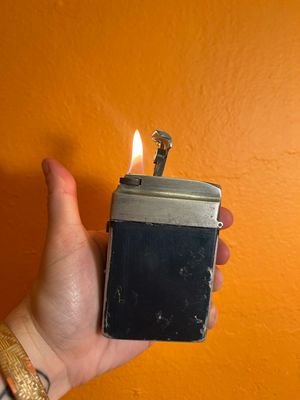 Franklin 54 Cigarette Carton Case Lighter