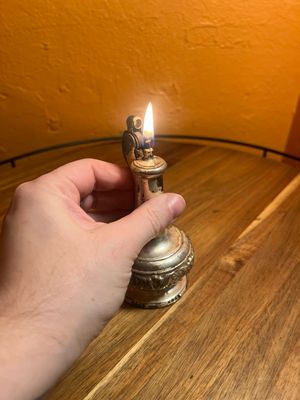 Ronson Decanter Table Lighter