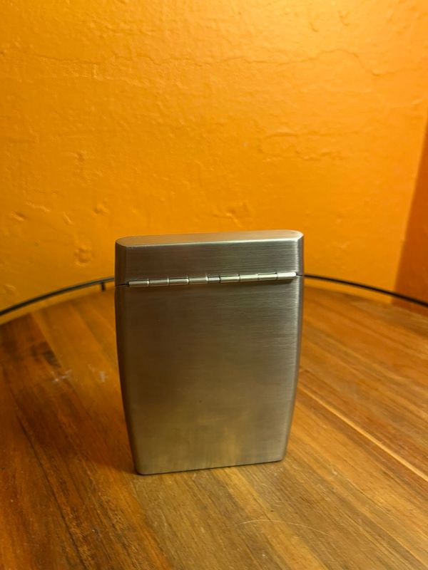 1915 Thompson &amp; Co Inc Cigarette Carton Case