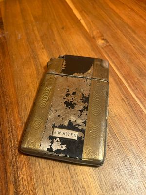 Customized ‘JW Hiten’ Flaking Marathon Cigarette Case Lighter