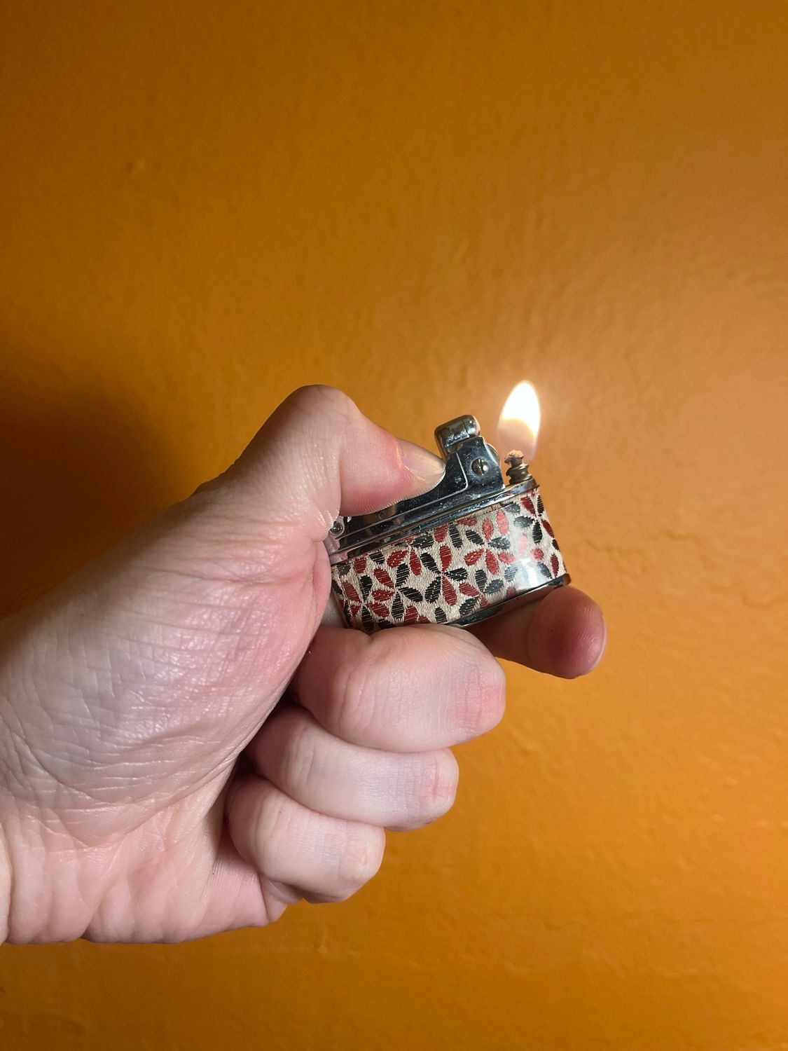 1970s Floral Lighter