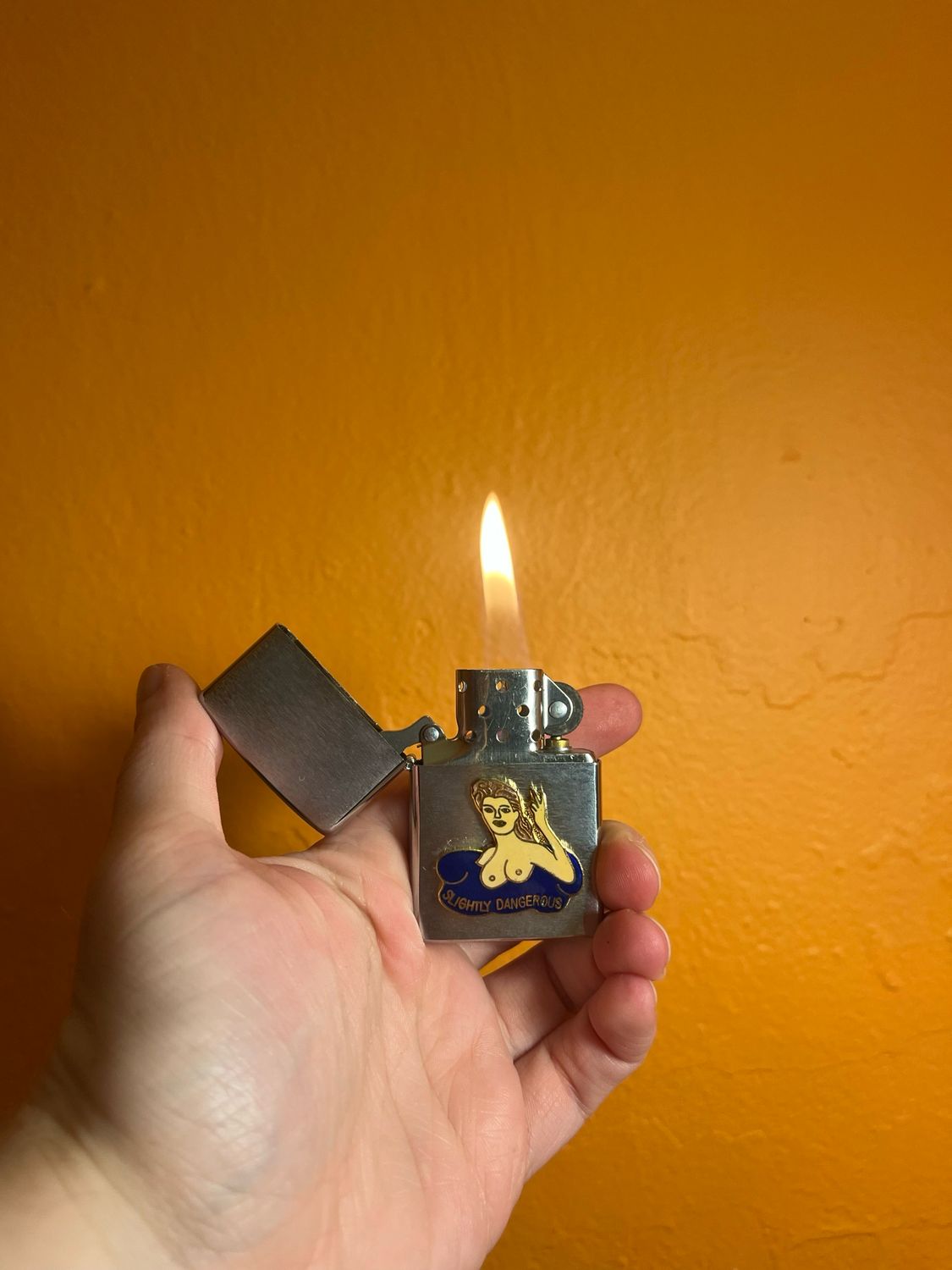 2000 Slightly Dangerous Topless Pinup Zippo Lighter