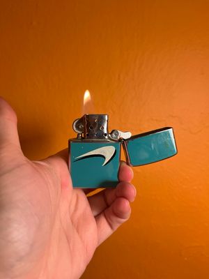 Newport Swoosh Flip Top Lighter