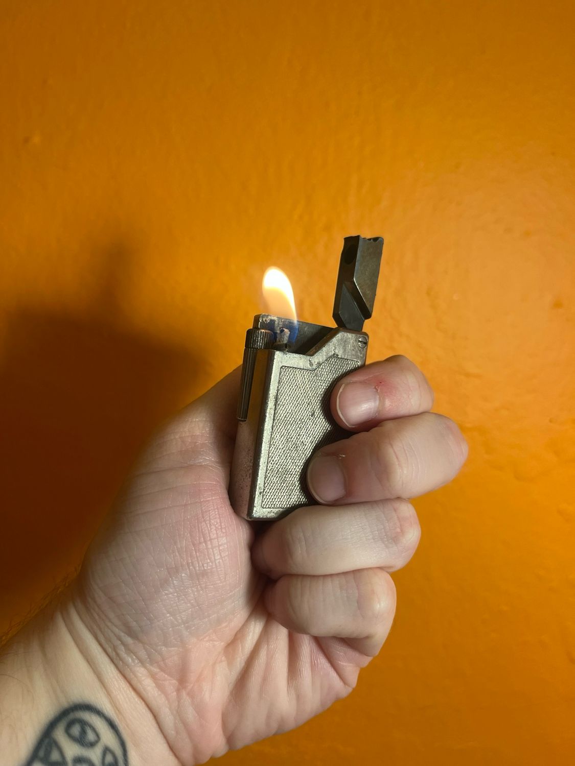 Swing Brand Side Strike Lighter