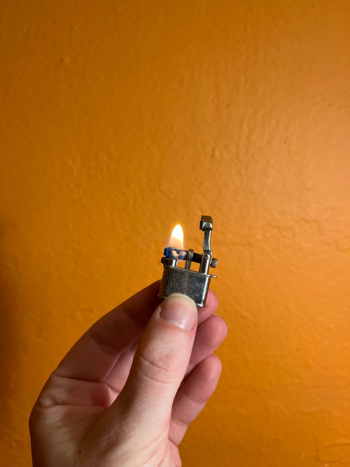 Continental Mini Keychain Lighter