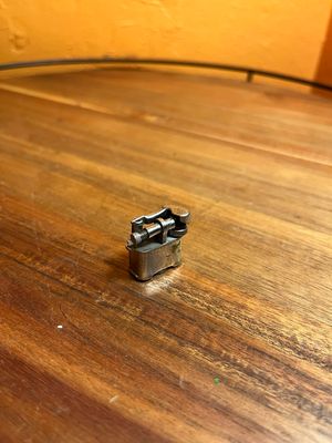 Continental Mini Keychain Lighter