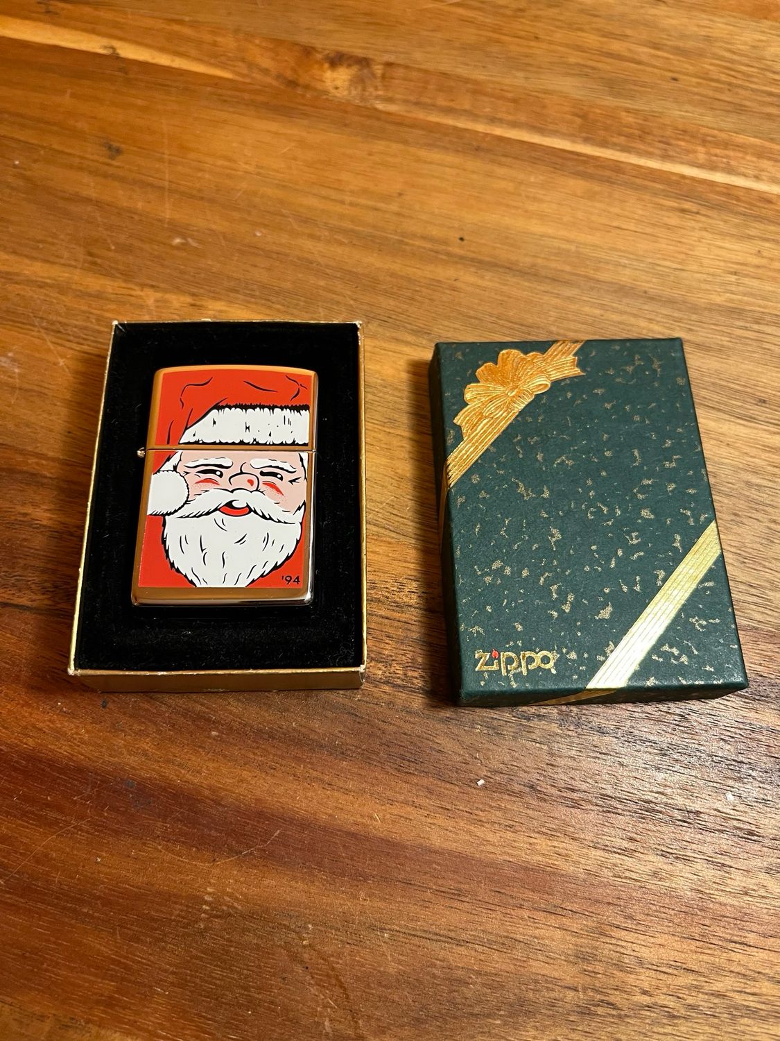 1994 Painted Santa Zippo Lighter With Original Gift Box