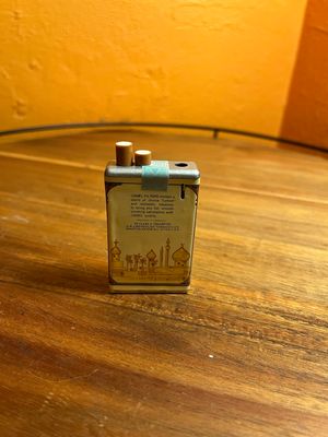 NONREFILLABLE Disposable Camel Carton Lighter
