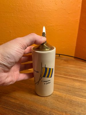 G-olf I Require A Pilot Table Lighter