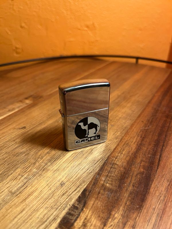 1994 CZ25 Camel Black &amp; White Circle On Metal Zippo Lighter