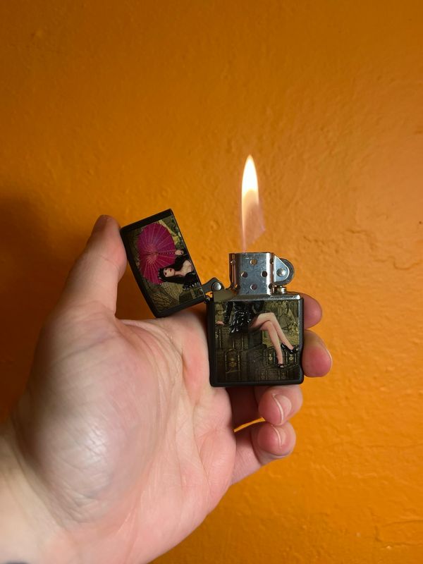 2014 Lorenzo Sperlonga The Time Traveller Steampunk Pinup Zippo Lighter
