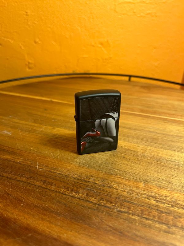 2013 Red Shoes Collection - Red Bottom Pinup Zippo Lighter