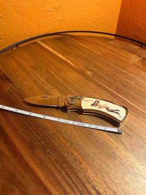 Roxanne Folding Pinup Knife