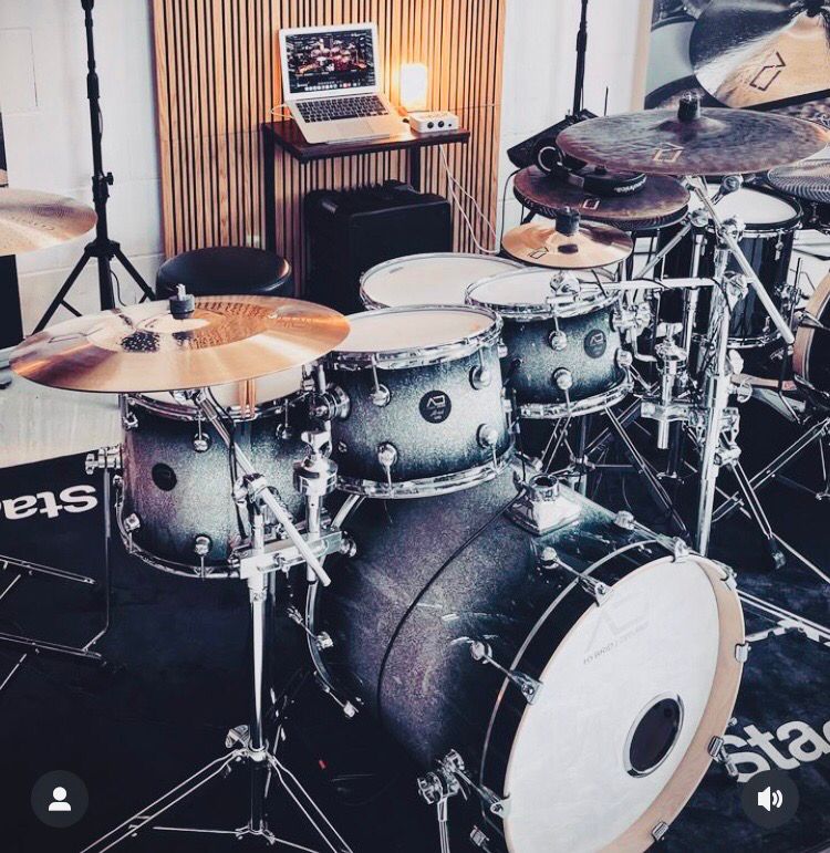 AE|HD Artist - Mercury Burst (B-Stock)