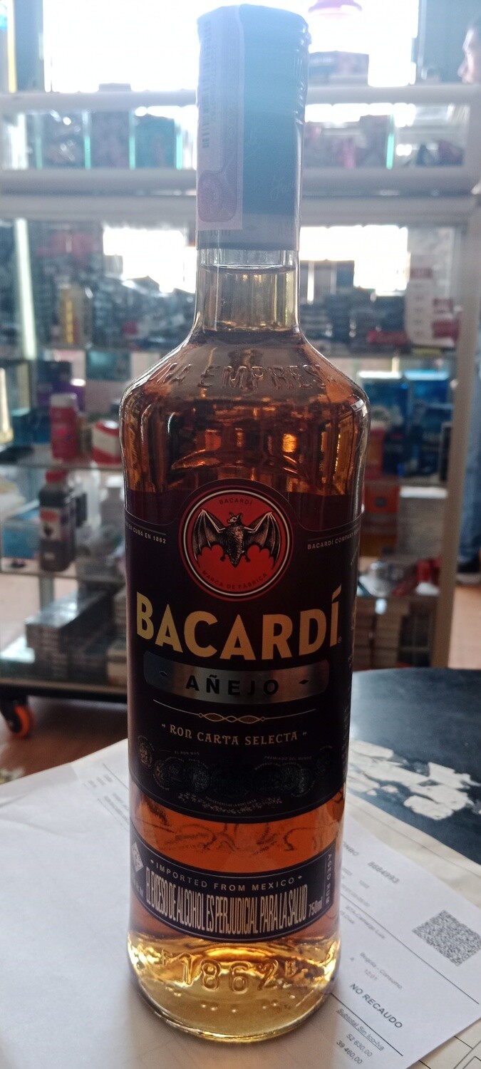 BACARDI AÑEJO