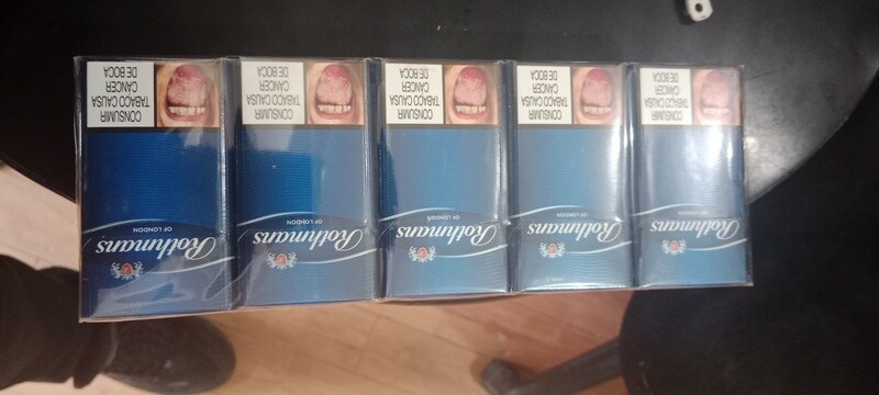 Cigarrillos Rothmans por 20 medios