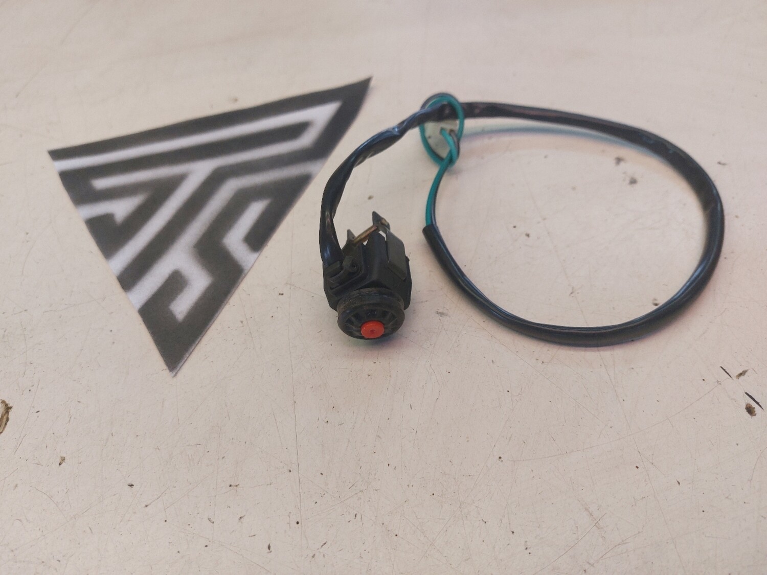 kill switch &quot;push button&quot;
