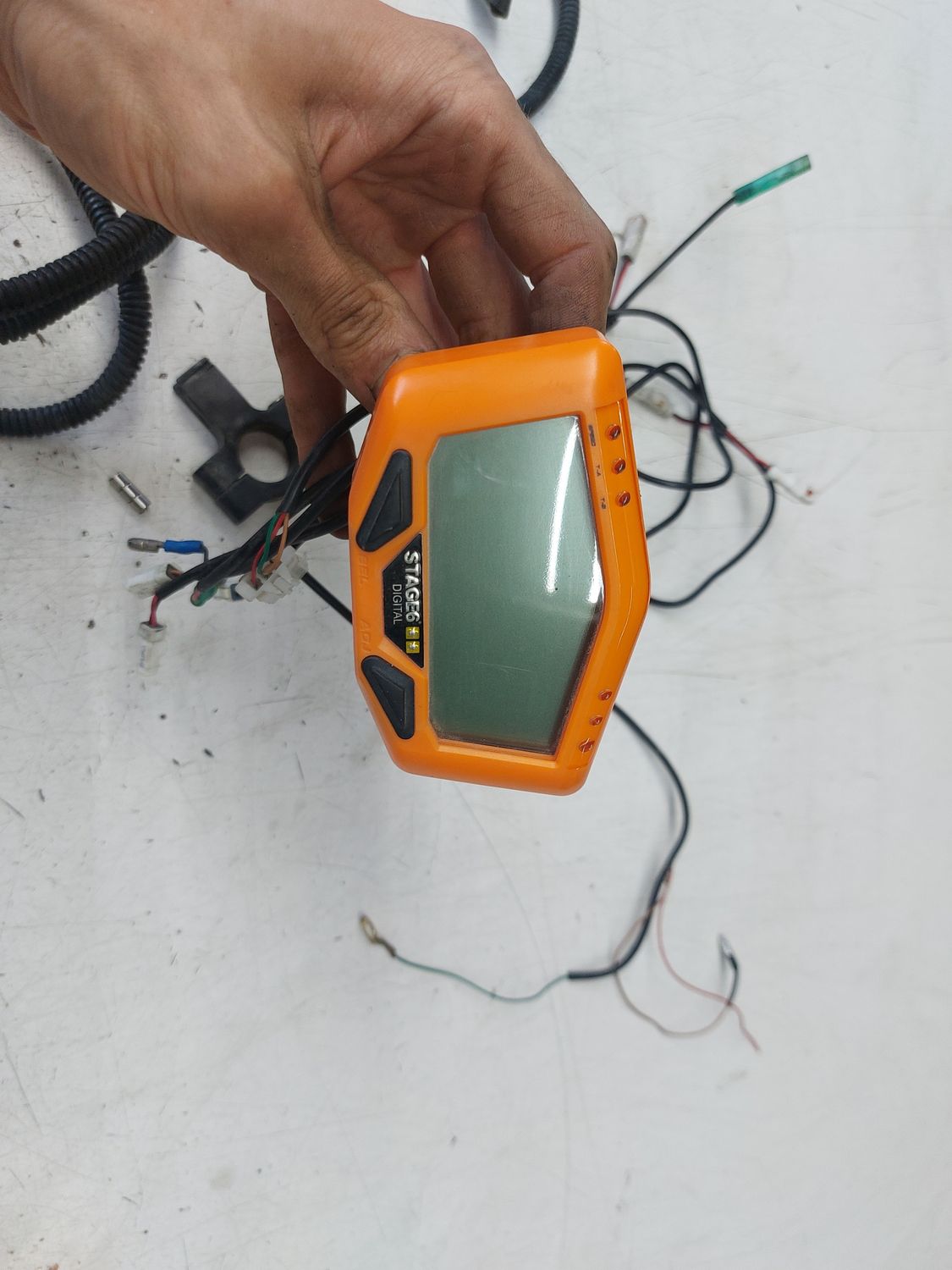 Speedomettre stage 6 orange (usager)