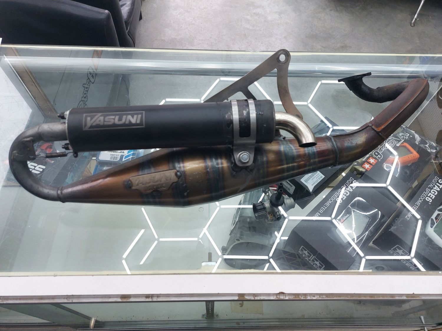 Yasuni c10 minarelli  Horizontal (usager)