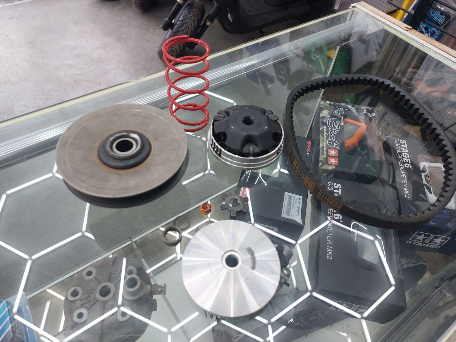 PACK OVERANGE  2005 MALOSSI MINARELLI  HORIZONTAL  (USAGER)