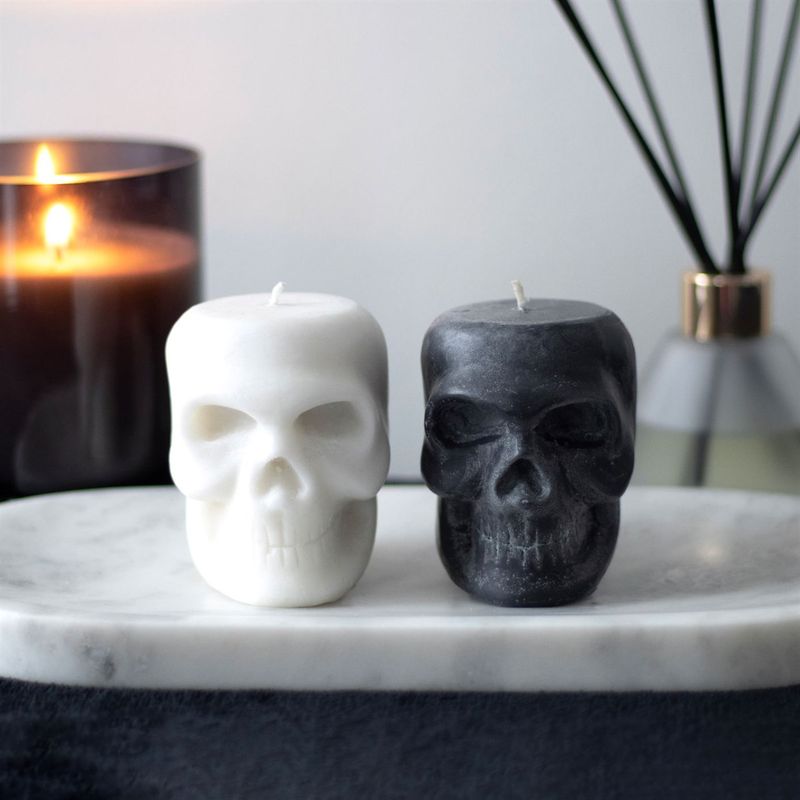 Opium &amp; White Sage Skull Candles