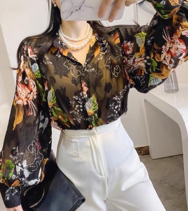 Beautiful Floral Print Women Shirt Puff Sleeves, Size: M, Color: Black