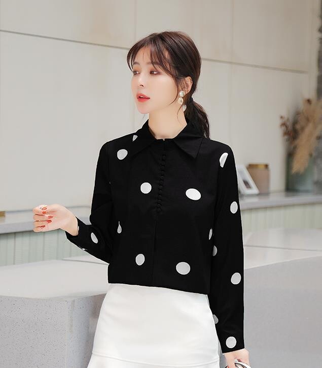 Modern Stylish Women Blouse, Size: S, Color: Black