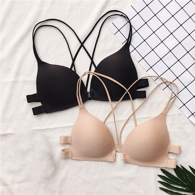 Seamless Bra From Closure