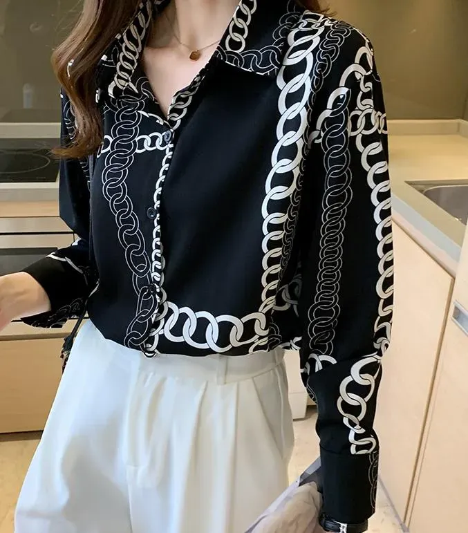 قميص نسائي مودرن بطبعة حديثة جميلة