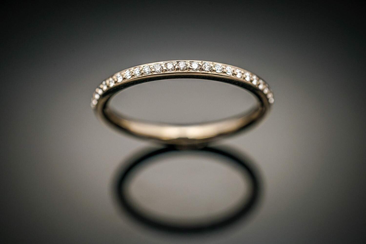 Eternity/Memory - Ring 750/- Weißgold mit 50 lupenreinen Brillanten