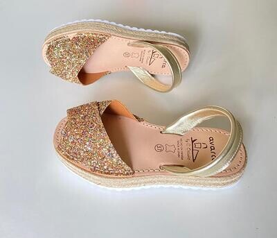 Crossed - Double Yute