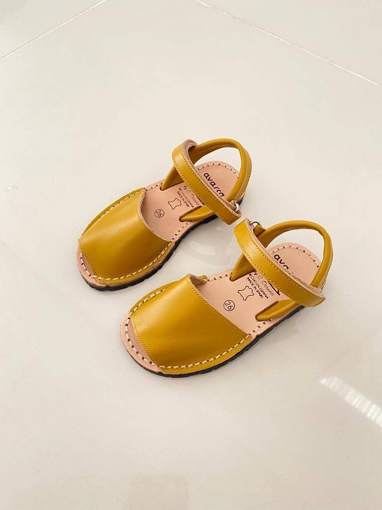 Girls - Solid Colors