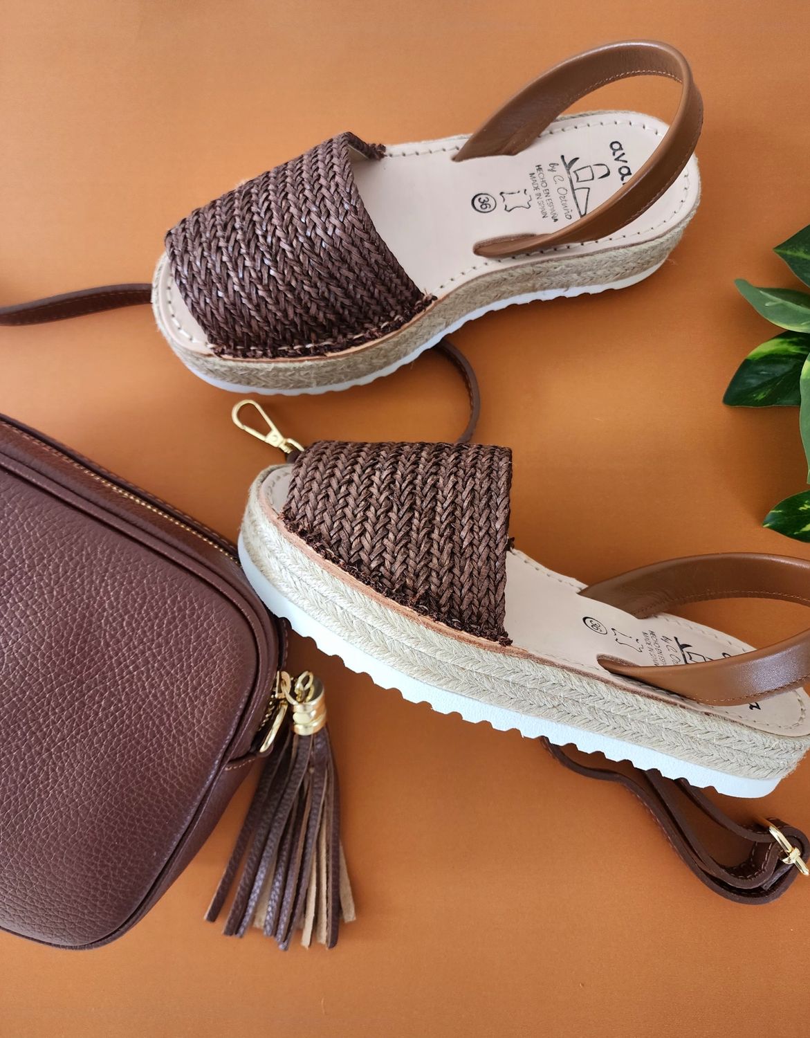 Designs - Double Yute